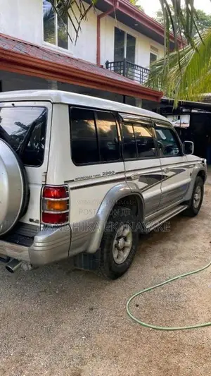 Mitsubishi Pajero 1996 SUV (Used)