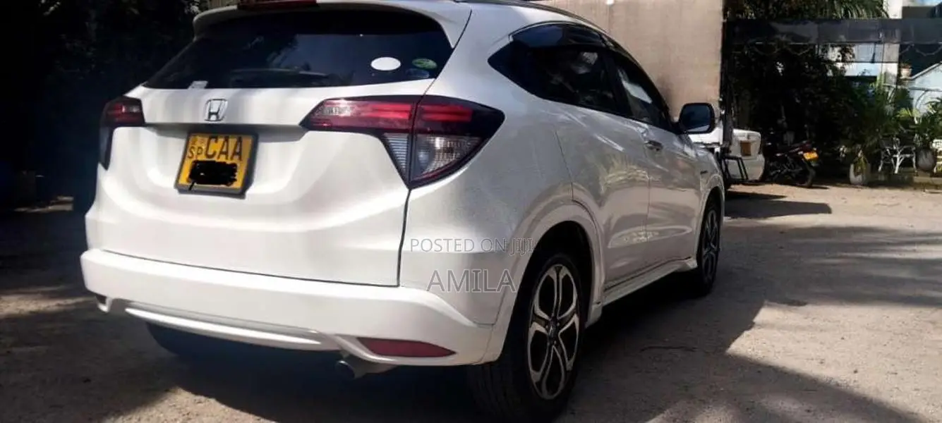 Honda Vezel 2014 SUV (Used)