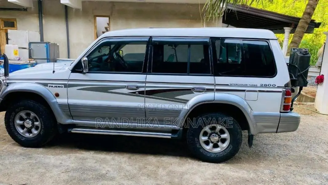 Mitsubishi Pajero 1996 SUV (Used)