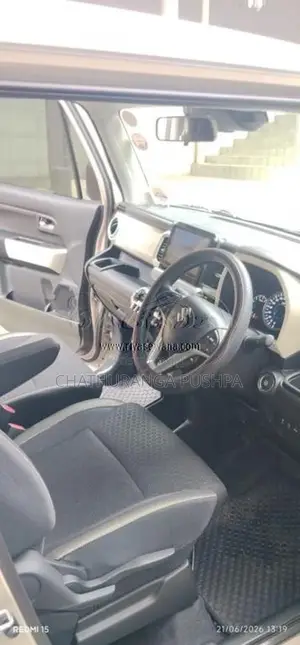 Suzuki Xbee 2025 SUV (Used)