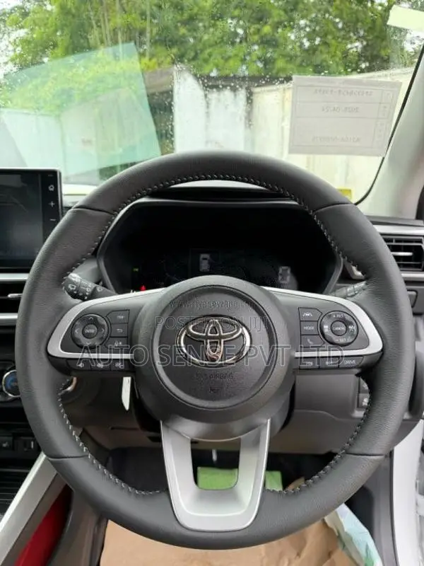 Toyota Raize Z 1000cc 2026 SUV Brand New