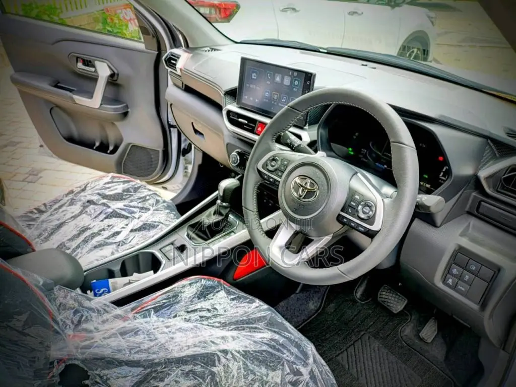 Toyota RAIZE 2025 SUV Brand New