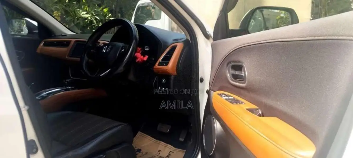 Honda Vezel 2014 SUV (Used)