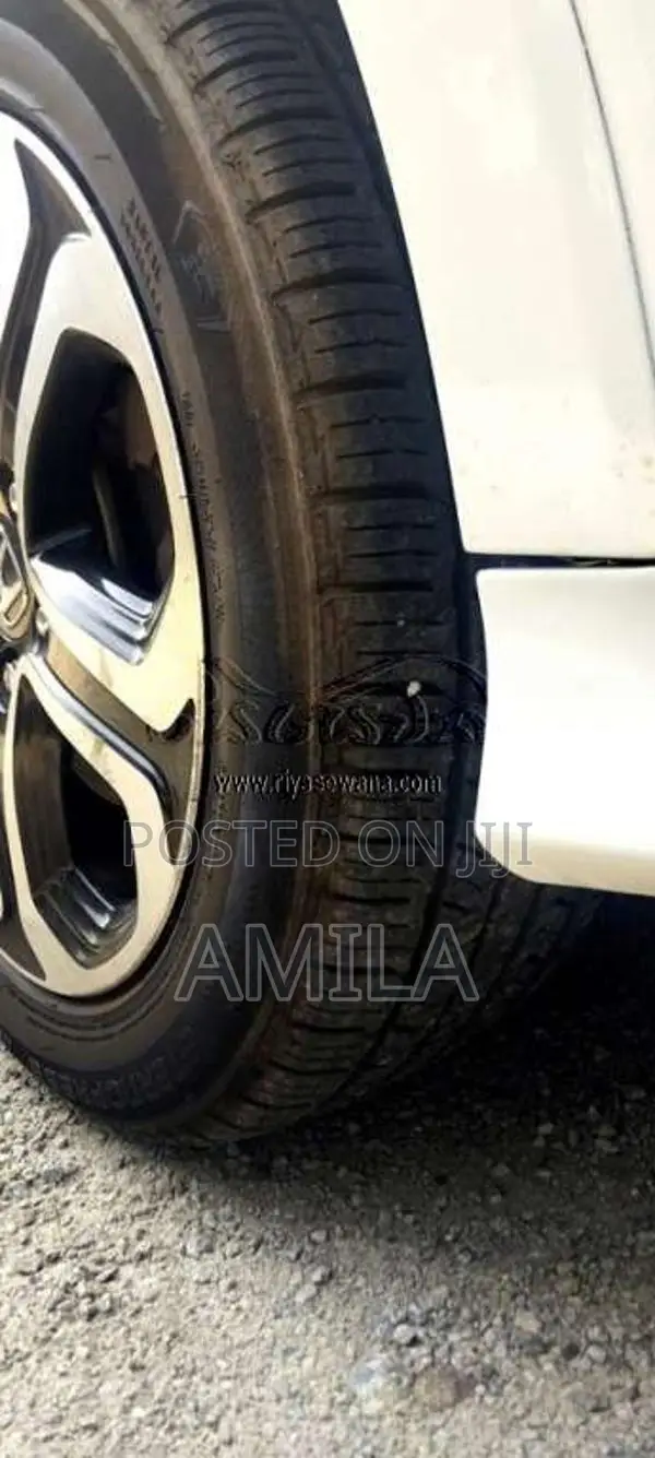 Honda Vezel 2014 SUV (Used)