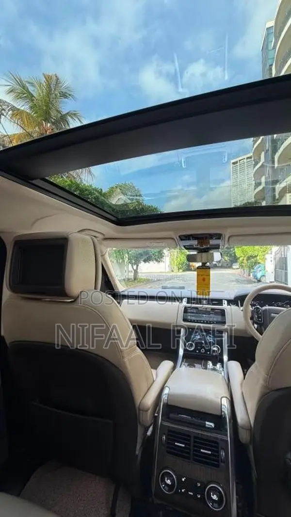 Land-Rover Range Rover Sport HSE 2018 SUV (Used)