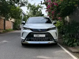 Toyota Harrier 2025 SUV (Used)