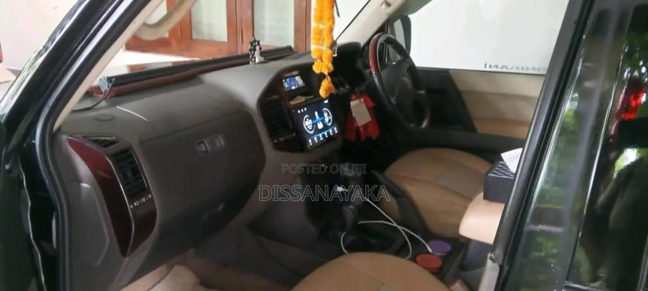 Mitsubishi Montero 2000 SUV (Used)