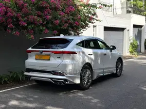 Toyota Harrier 2025 SUV (Used)