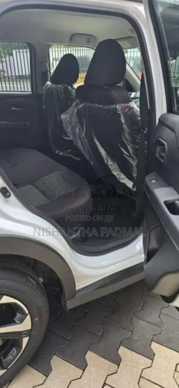 Toyota Raize 1 2L Hybrid 2026 SUV Unregistered (Recondition)