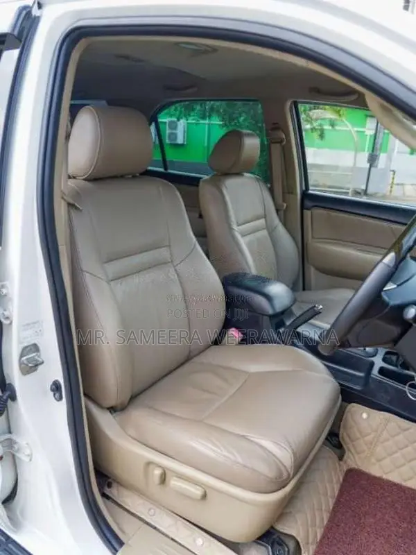 Toyota Fortuner 2013 SUV (Used)