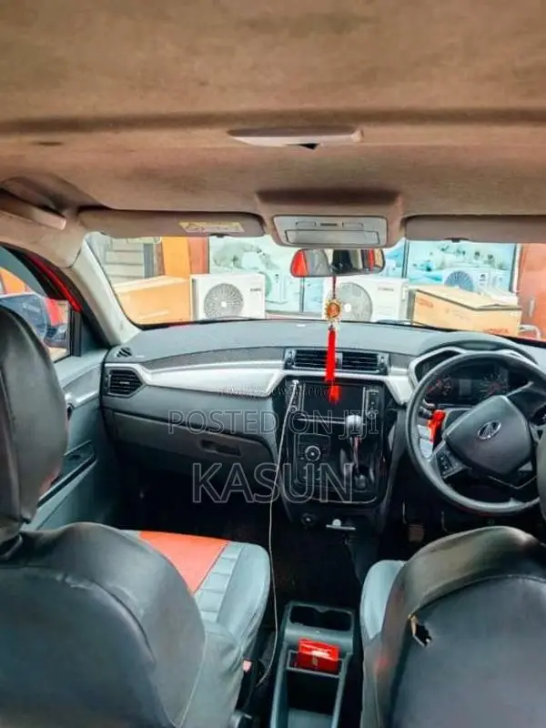 Mahindra KUV 100 2021 SUV (Used)