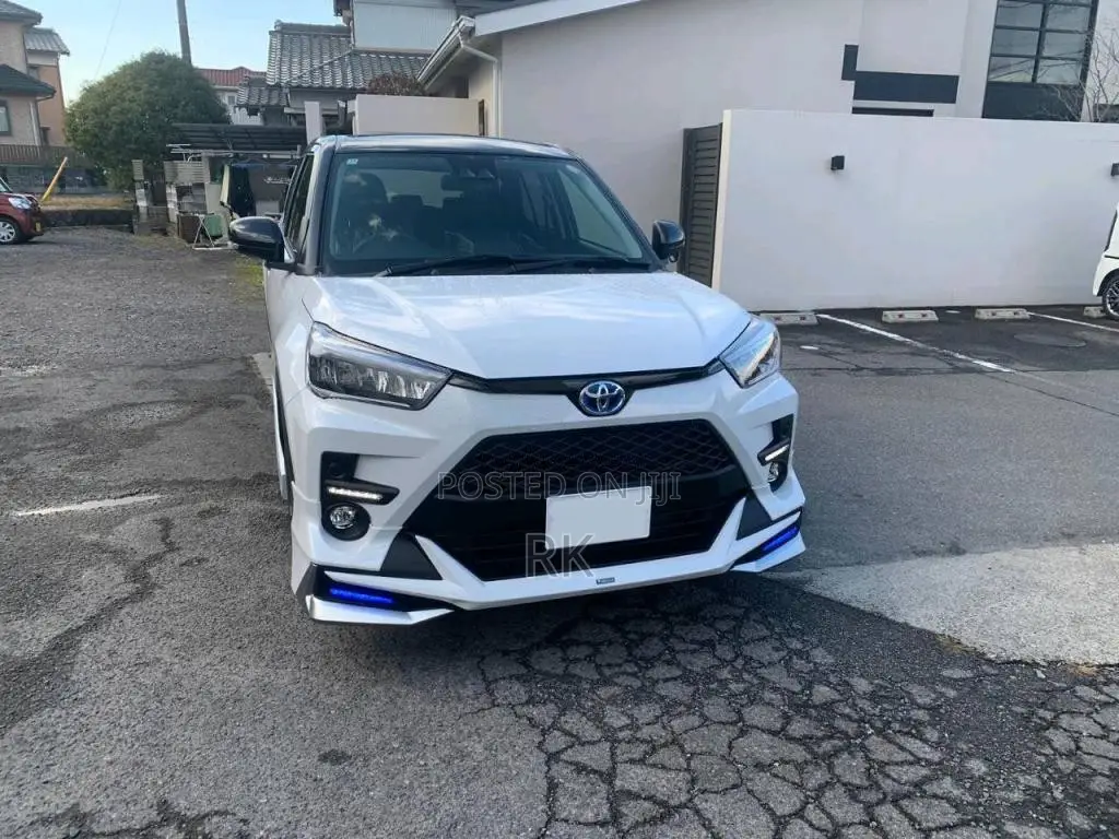 Toyota RAIZE HYBRID 2026 SUV Unregistered (Recondition)