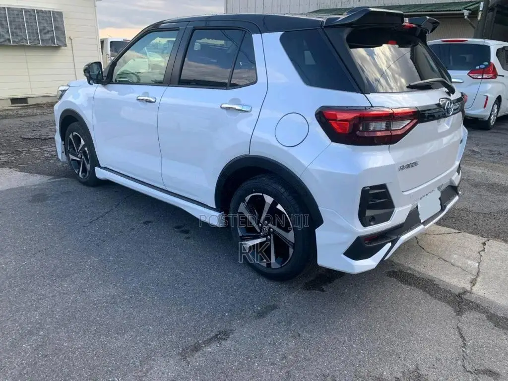 Toyota RAIZE HYBRID 2026 SUV Unregistered (Recondition)