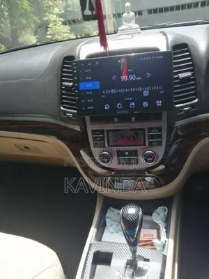 Hyundai Santa Fe 2012 SUV (Used)