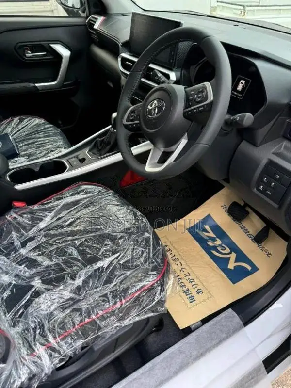 Toyota RAIZE HYBRID 2026 SUV Unregistered (Recondition)