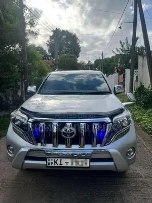 Toyota Land Cruiser Prado 150 2010 SUV (Used)