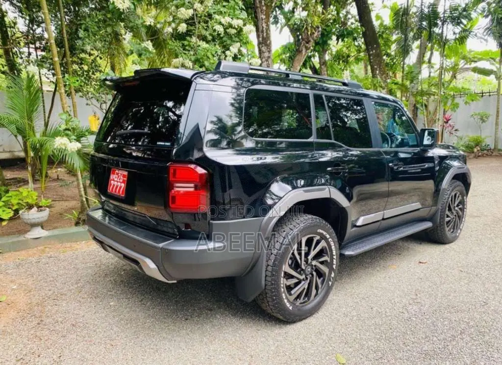 Toyota Land Cruiser Prado LC250 VX 2025 SUV Unregistered (Recondition)