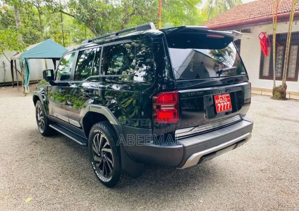 Toyota Land Cruiser Prado LC250 VX 2025 SUV Unregistered (Recondition)