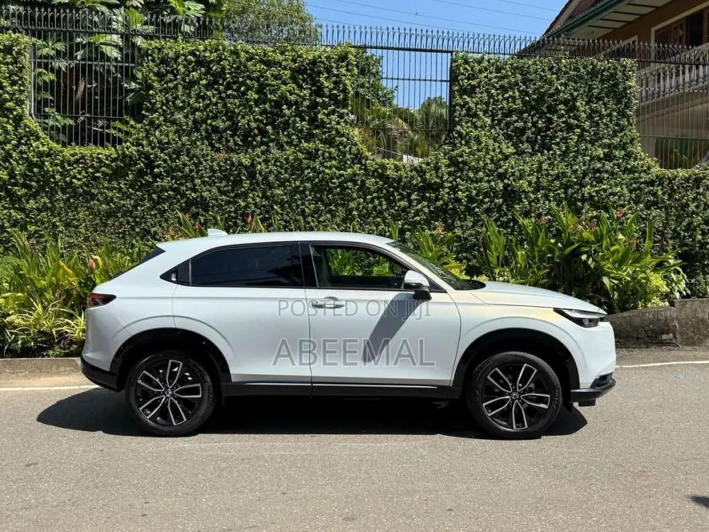Honda Vezel Z Premium Sunlight 2026 SUV Brand New