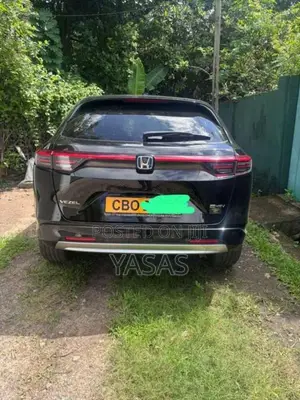 Honda Vezel 2024 SUV (Used)