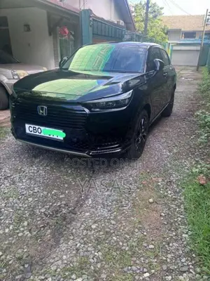 Honda Vezel 2024 SUV (Used)