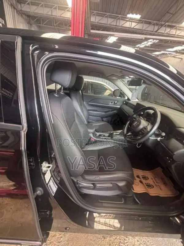Honda Vezel 2024 SUV (Used)
