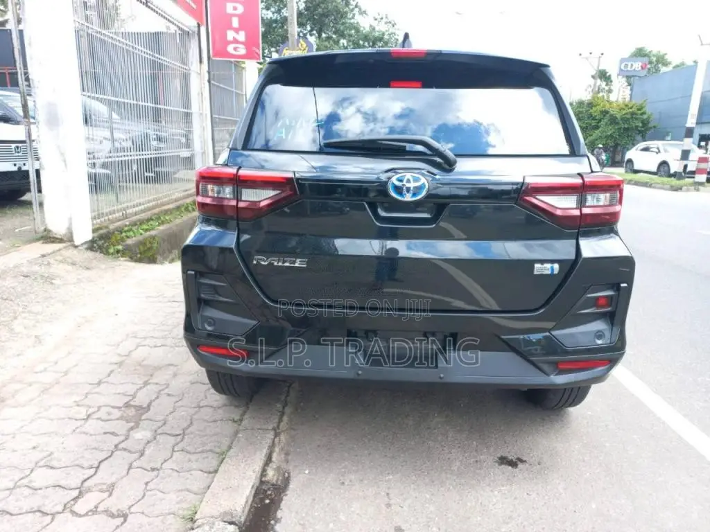 Toyota Raize 2023 SUV Unregistered (Recondition)