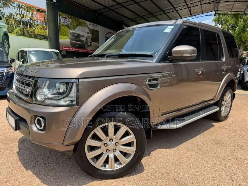 Land-Rover Discovery 4 2015 SUV (Used)