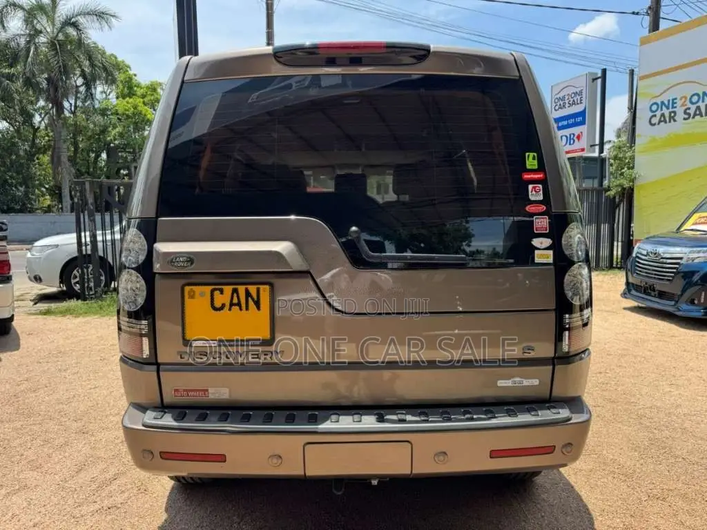 Land-Rover Discovery 4 2015 SUV (Used)