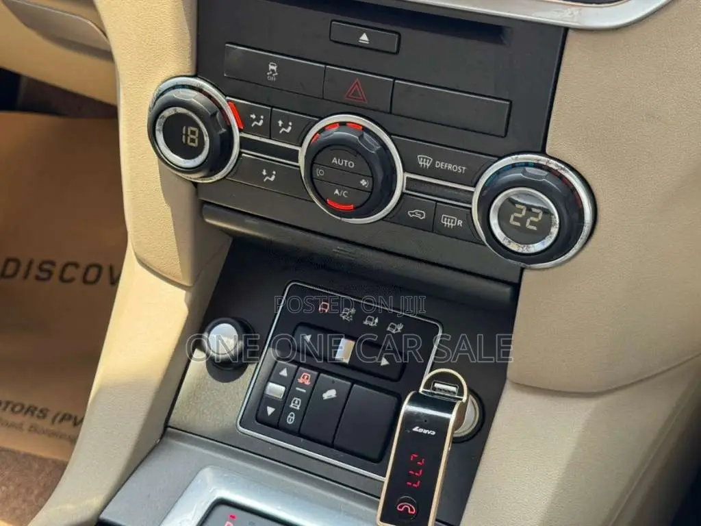Land-Rover Discovery 4 2015 SUV (Used)