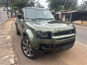 Land-Rover Defender P300e X Dynamic HSE 2026 SUV Unregistered (Recondi
