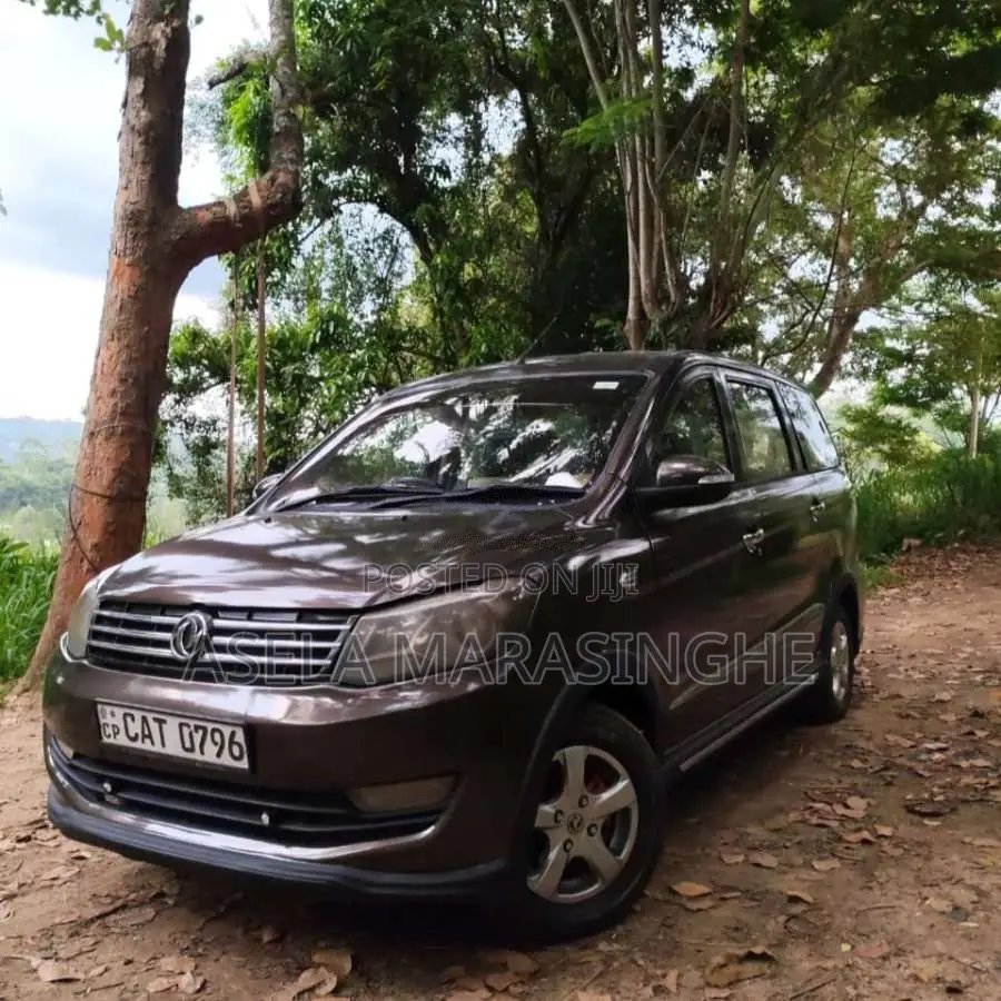 DFSK Glory 2017 SUV (Used)