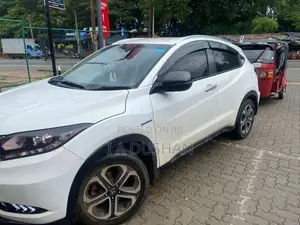 Honda Vezel 2014 SUV (Used)