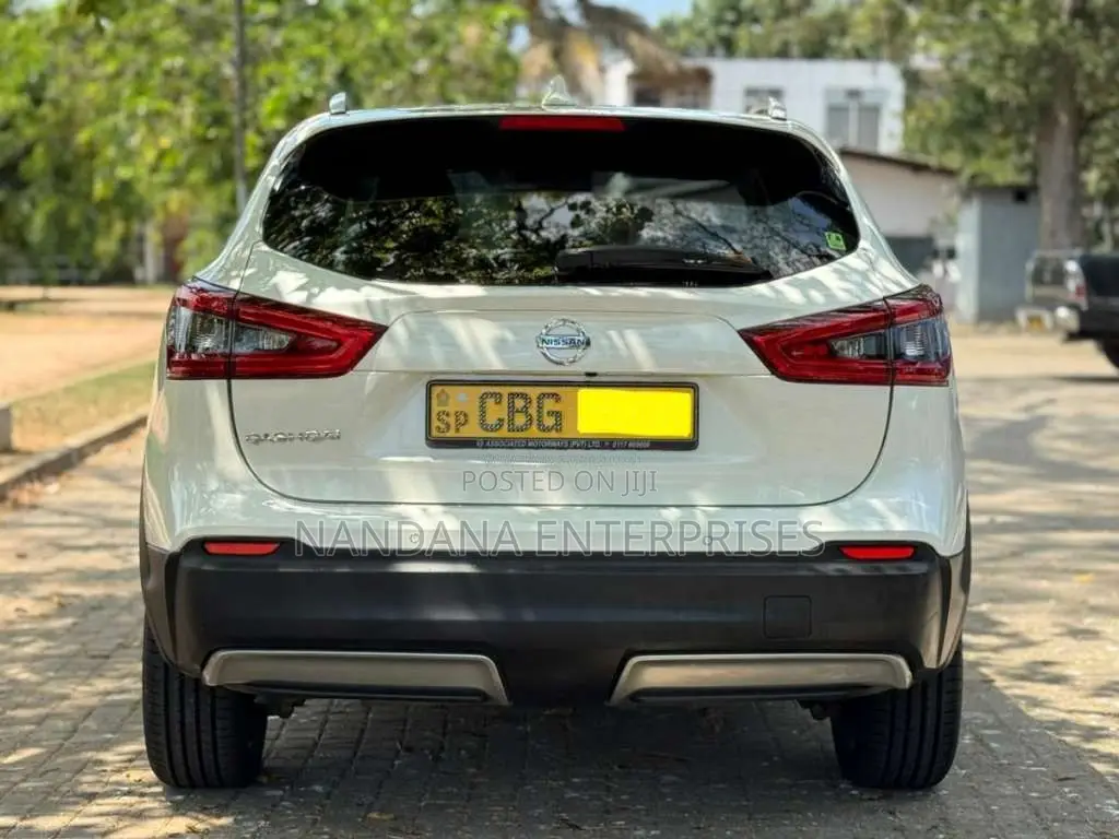 Toyota Qashqai TEKNA PLUS 2018 SUV (Used)