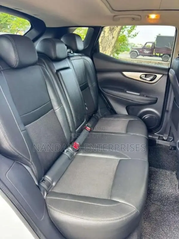 Toyota Qashqai TEKNA PLUS 2018 SUV (Used)