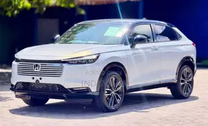 Honda Vezel Z Play Moon Roof 2026 SUV Brand New