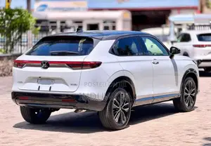 Honda Vezel Z Play Moon Roof 2026 SUV Brand New
