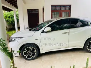 Honda Vezel 2014 SUV (Used)