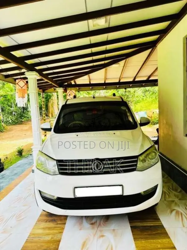 DFSK Glory 330 2016 SUV (Used)