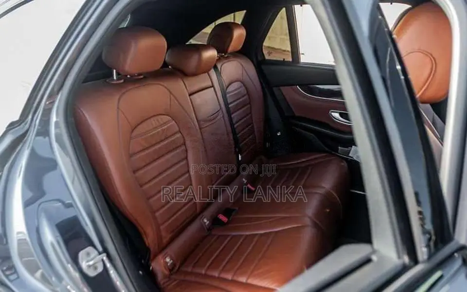 Mercedes-Benz GLC250 2016 SUV (Used)
