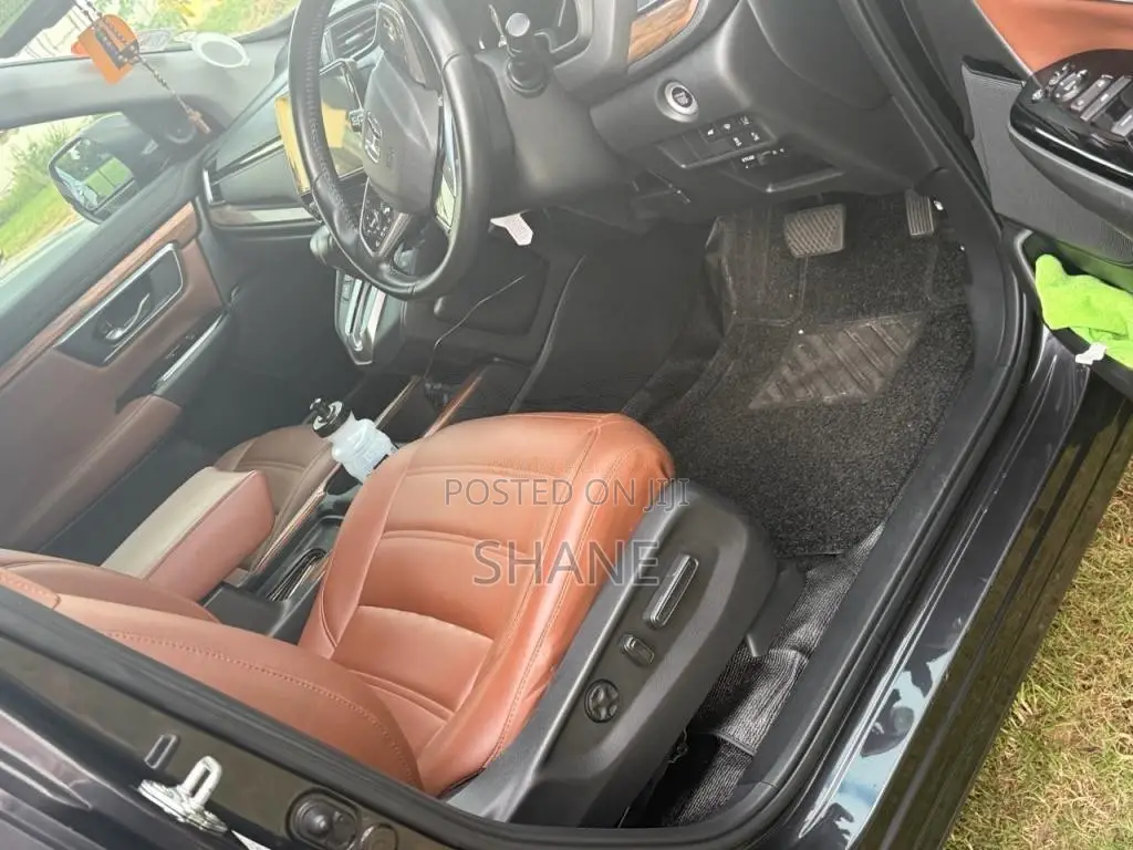 Honda CRV 2018 SUV (Used)
