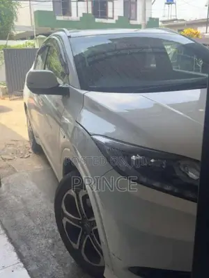 Honda Vezel 2017 SUV (Used)