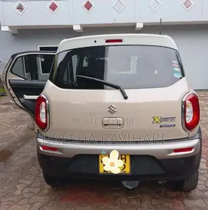 Suzuki Xbee 2019 SUV (Used)