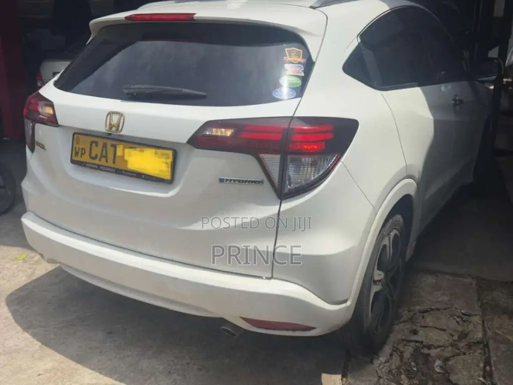 Honda Vezel 2017 SUV (Used)