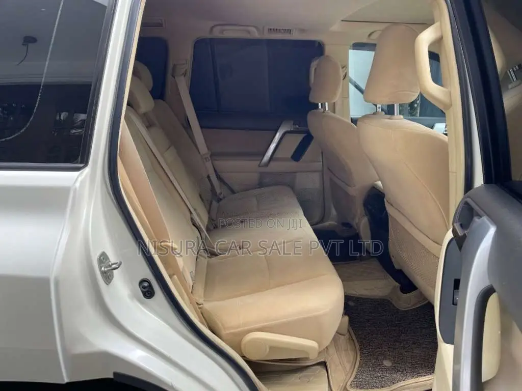 Toyota Prado 2015 SUV (Used)