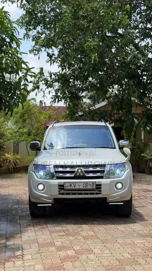 Mitsubishi Montero 2013 SUV (Used)