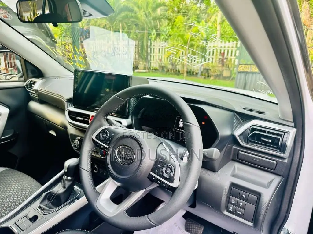 Daihatsu ROCKY G PREMIUM 2025 SUV Unregistered (Recondition)