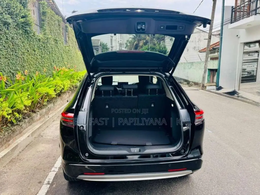 Honda Vezel Z Plus 2025 SUV Unregistered (Recondition)