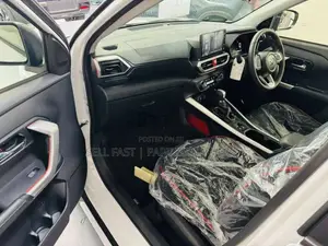 Toyota Raize Z Premium Hybrid 2026 SUV Unregistered (Recondition)