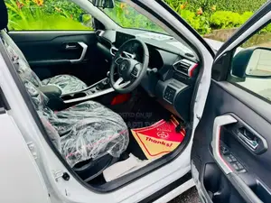 Toyota Raize Hybrid 2026 SUV Unregistered (Recondition)
